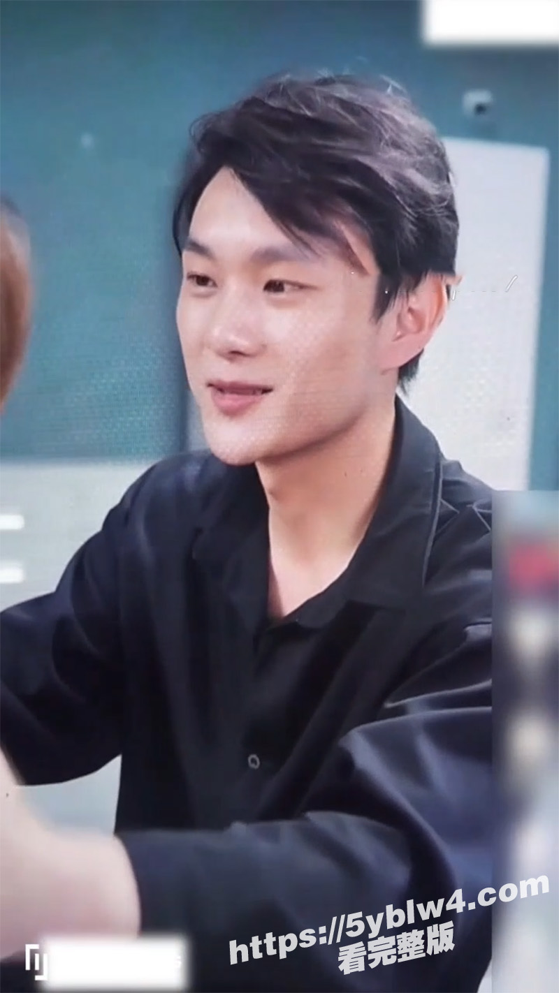 高分热门擦边短剧 4