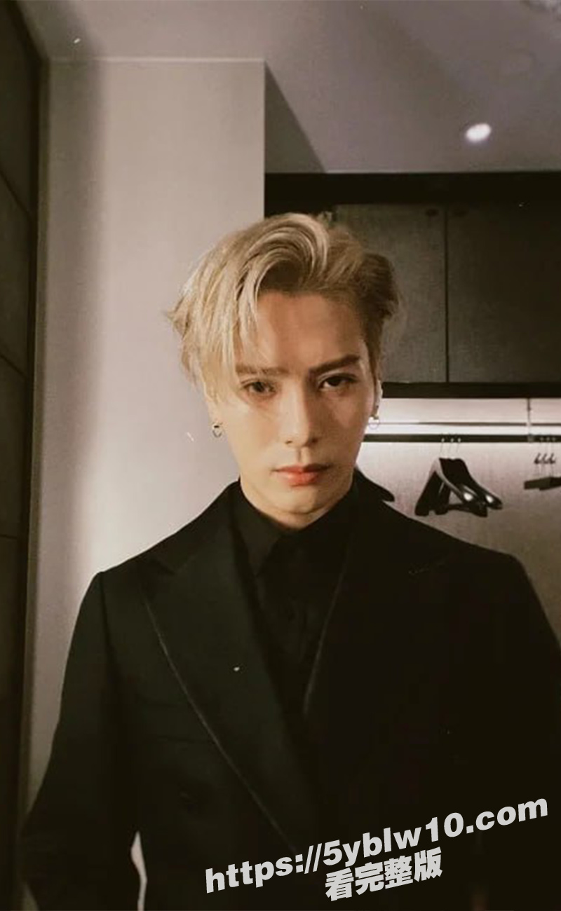 国际偶像王嘉尔11