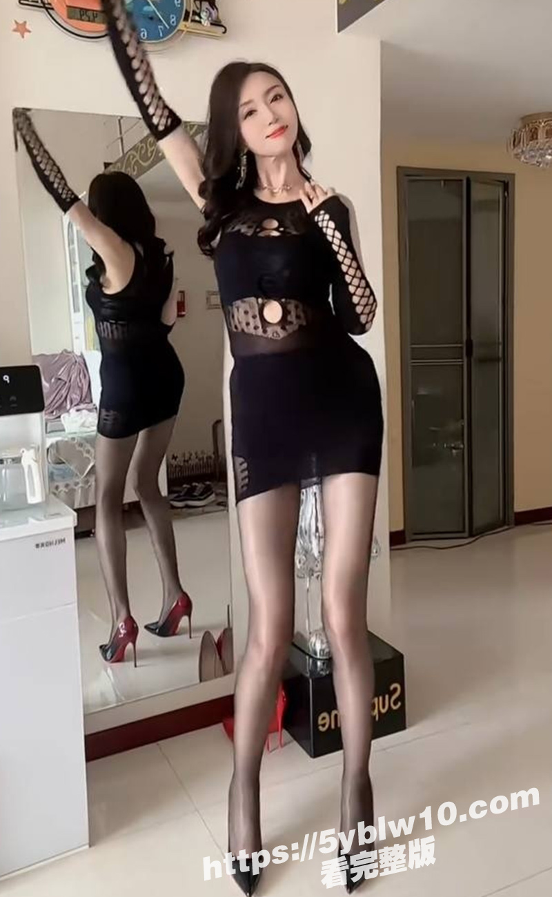 快手20万粉丝网红温柔小姨6