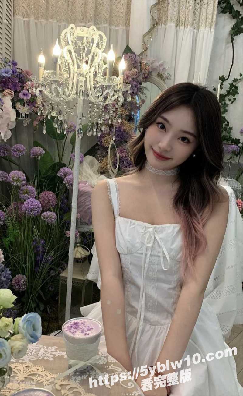 清纯女学生与男友啪啪视频泄露2