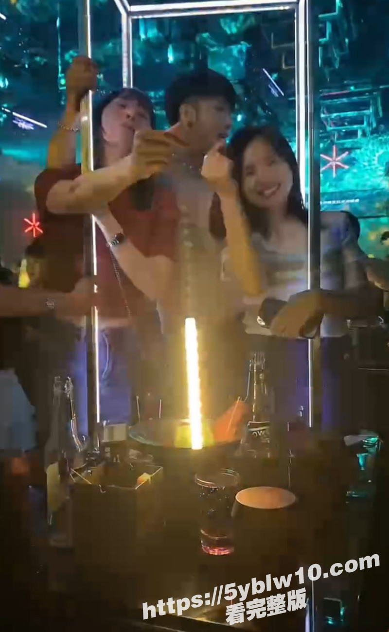 全国牛郎店暴增2000家2