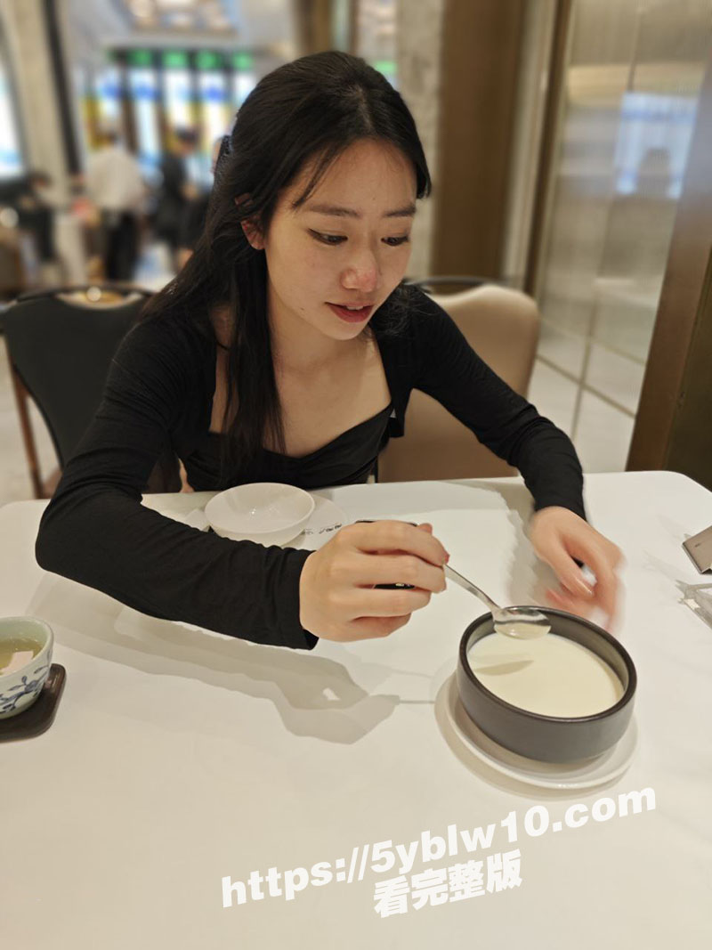 青岛港湾职院表演艺术系 李琦杉24 青岛港湾职院表演艺术系 李琦杉24