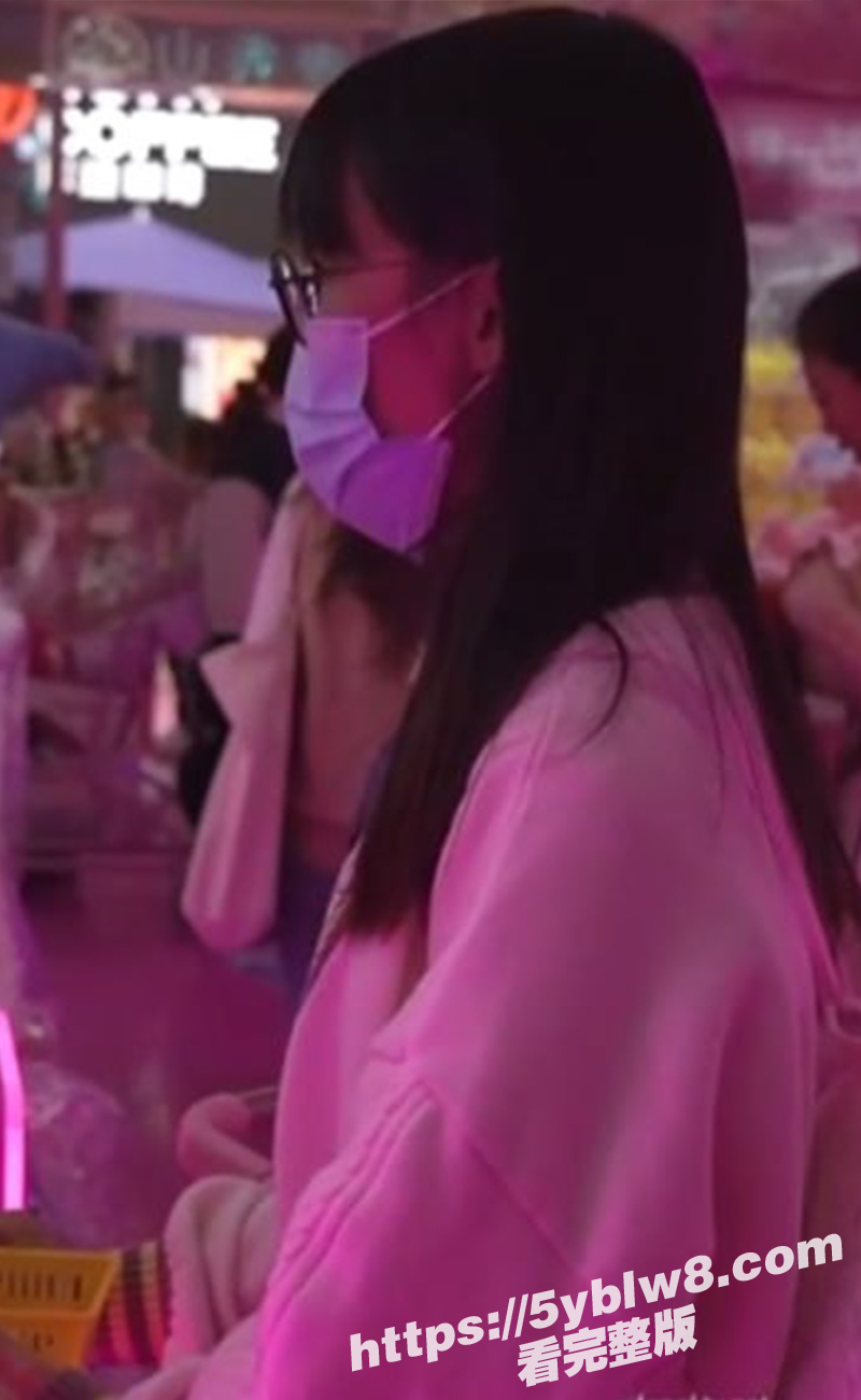 每日大赛大神冒死偷拍多位小姐姐3 每日大赛大神冒死偷拍多位小姐姐3